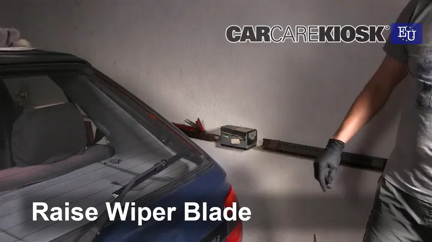 1997 Skoda Felicia LXi 1.3L 4 Cyl. Windshield Wiper Blade (Rear)